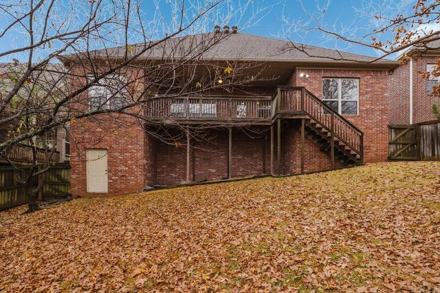 17 Glasgow Court, Little Rock, AR 72211