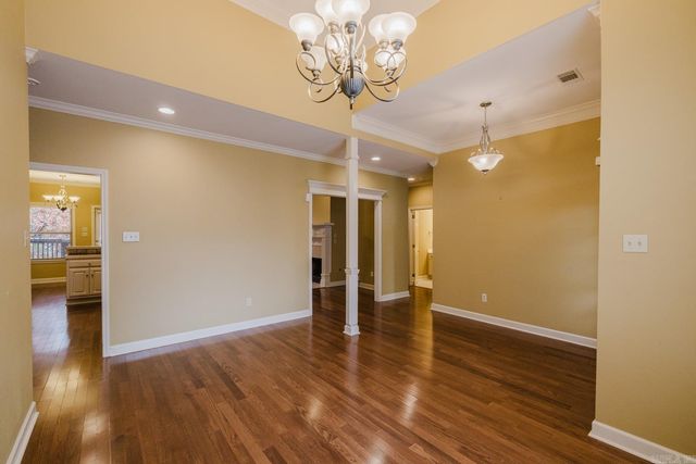 17 Glasgow Court, Little Rock, AR 72211