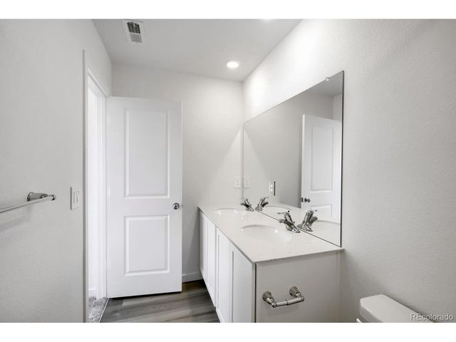 197 Mia Ln, Johnstown, CO 80534