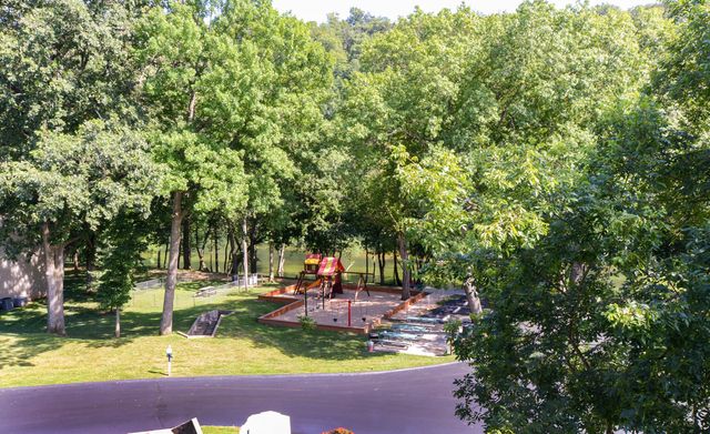 318 Wimbledon Drive 8, Branson, MO 65616