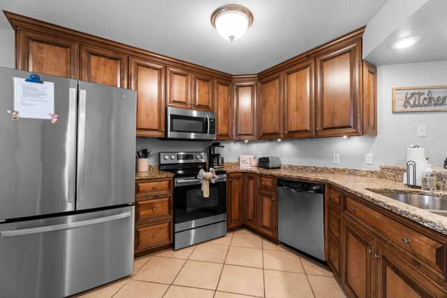 318 Wimbledon Drive 8, Branson, MO 65616