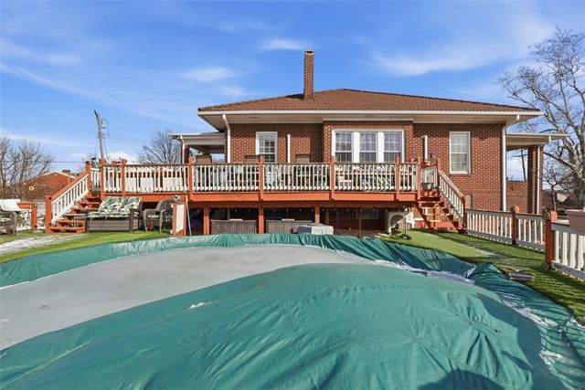 4000 Brownsville Rd, Brentwood, PA 15227