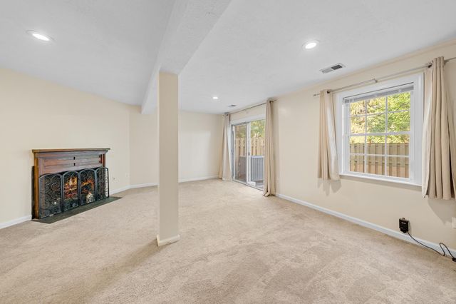 2829 GROVEMORE LN, Vienna, VA 22180