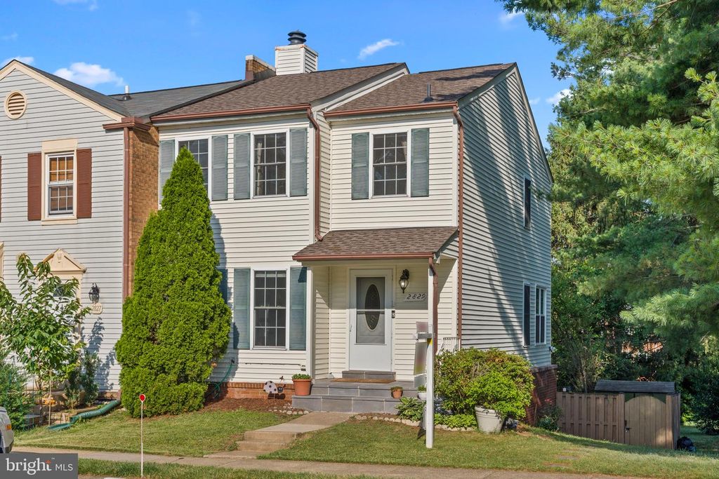 2829 GROVEMORE LN, Vienna, VA 22180