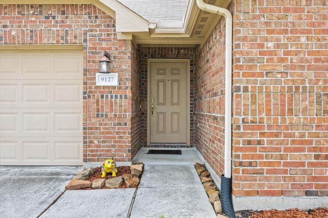 9127 Sasson Boulevard, Houston, TX 77044