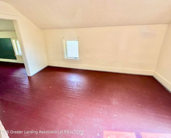 1143 Farrand Street, Lansing, MI 48906