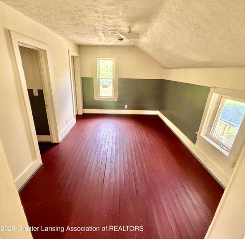 1143 Farrand Street, Lansing, MI 48906