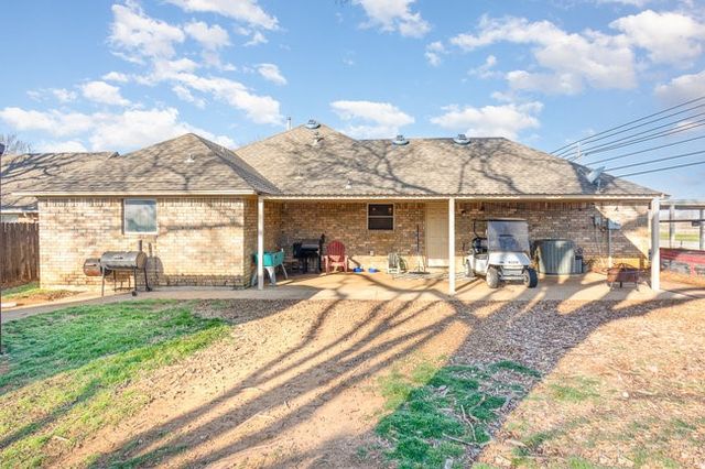 622 Brockett Street, Aubrey, TX 76227