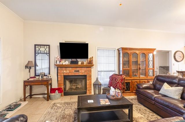 622 Brockett Street, Aubrey, TX 76227