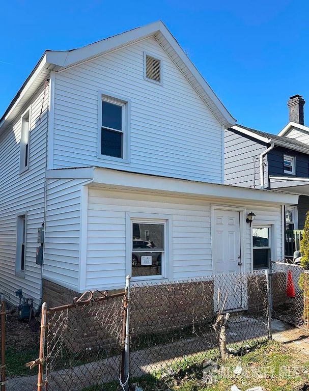 541 Hartford Street, Perth Amboy, NJ 08861