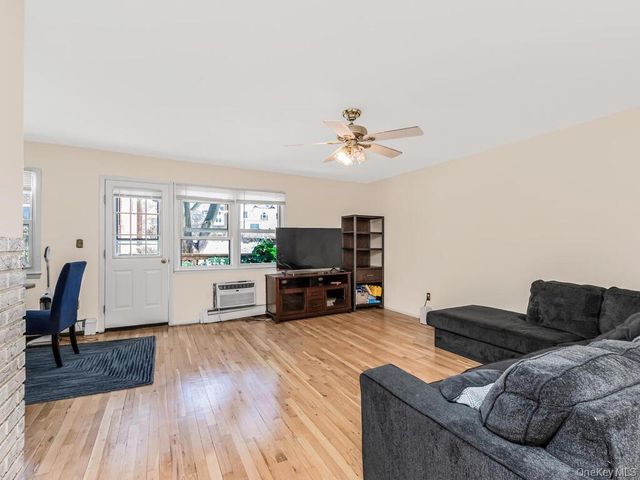 380 N Broadway C4, Yonkers, NY 10701