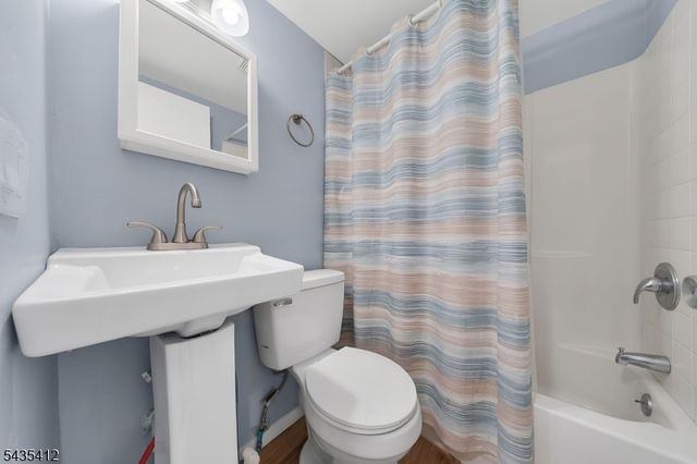 79 Delmar Pl, Irvington Twp., NJ 07111