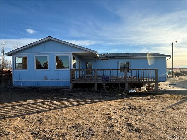 213 Flores Street, Sanford, CO 81151