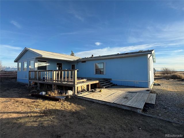 213 Flores Street, Sanford, CO 81151