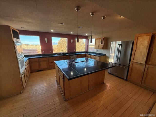 213 Flores Street, Sanford, CO 81151