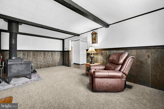 2383 BROWNSVILLE RD, Robesonia, PA 19551