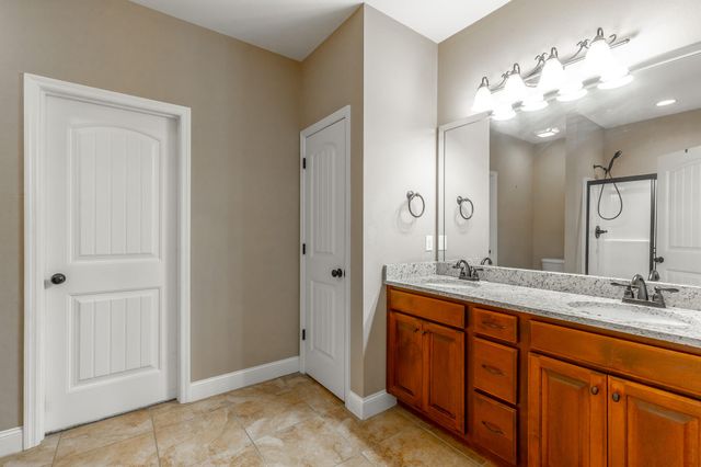 130 Hillhouse Lane, Ringgold, GA 30736