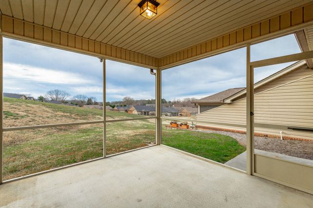 130 Hillhouse Lane, Ringgold, GA 30736