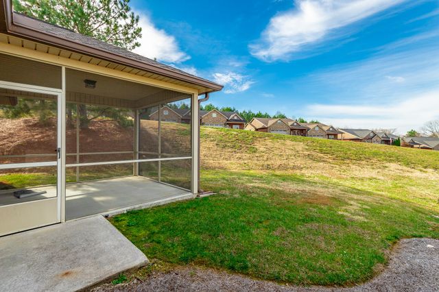 130 Hillhouse Lane, Ringgold, GA 30736