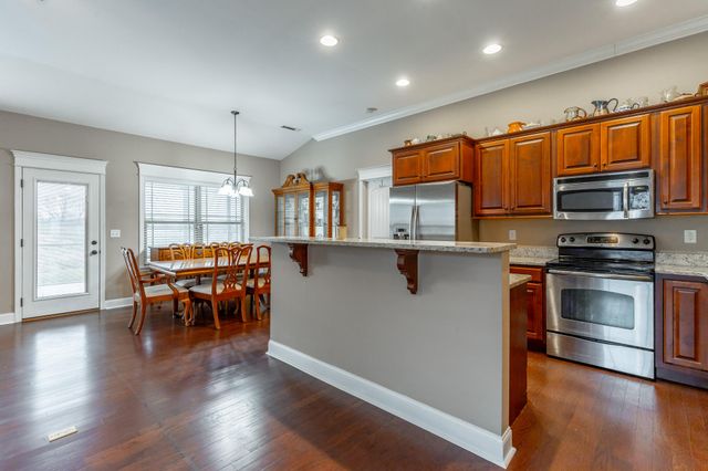 130 Hillhouse Lane, Ringgold, GA 30736