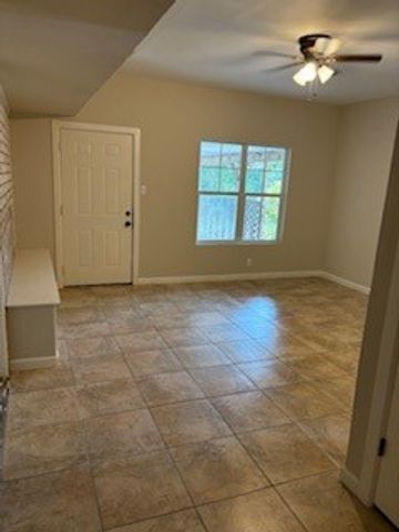 418 Polaris Pl, Corpus Christi, TX 78418