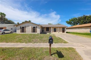 418 Polaris Pl, Corpus Christi, TX 78418