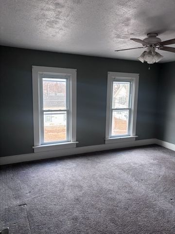 913 VINE Street, Davenport, IA 52804