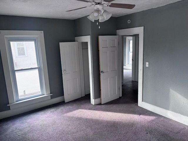 913 VINE Street, Davenport, IA 52804