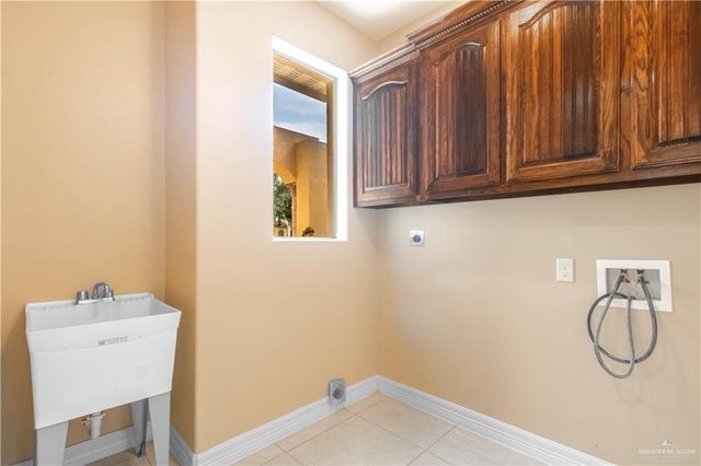 3210 Salvador Avenue, Edinburg, TX 78539