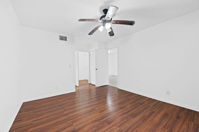 9503 NW 2ND Place 3-B, Coral Springs, FL 33071