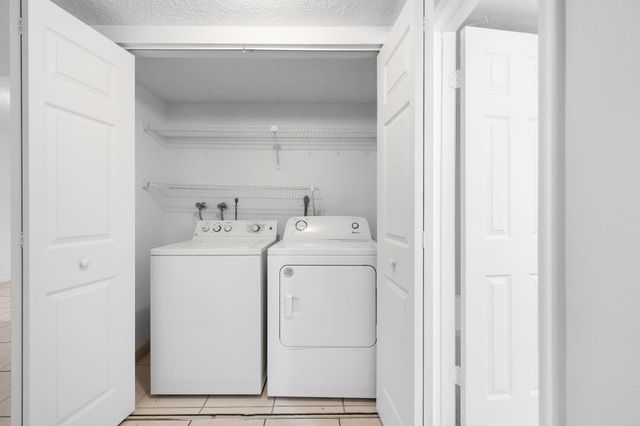 9503 NW 2ND Place 3-B, Coral Springs, FL 33071