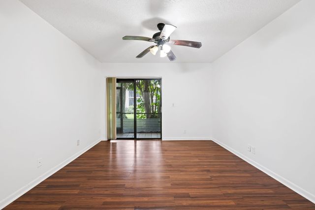 9503 NW 2ND Place 3-B, Coral Springs, FL 33071