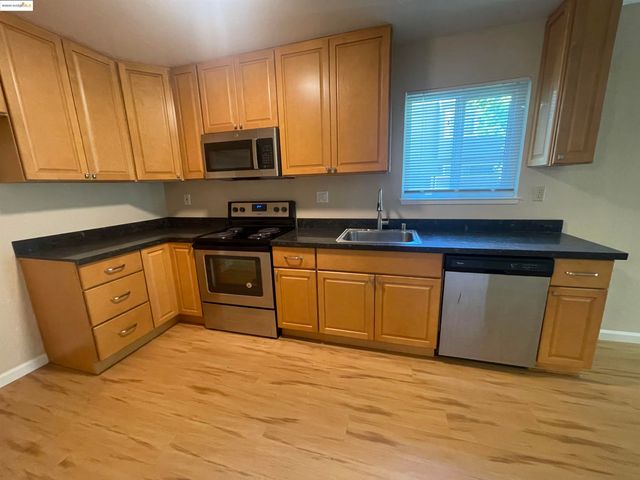 3901 Clayton Rd 57, Concord, CA 94521