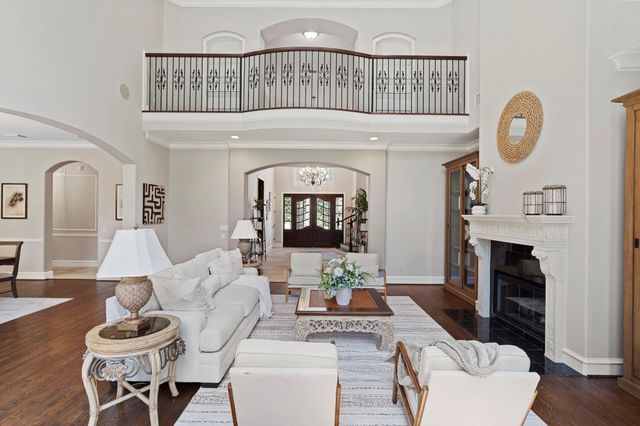 26 Commanders Point, Missouri City, TX 77459