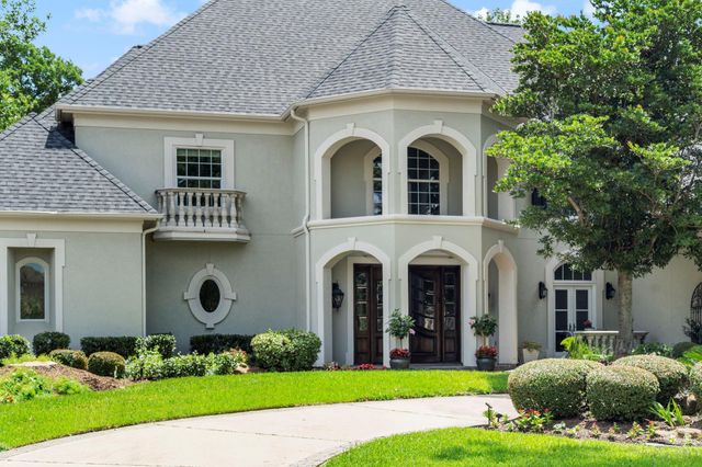 26 Commanders Point, Missouri City, TX 77459