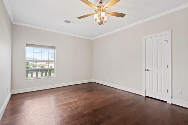 26 Commanders Point, Missouri City, TX 77459