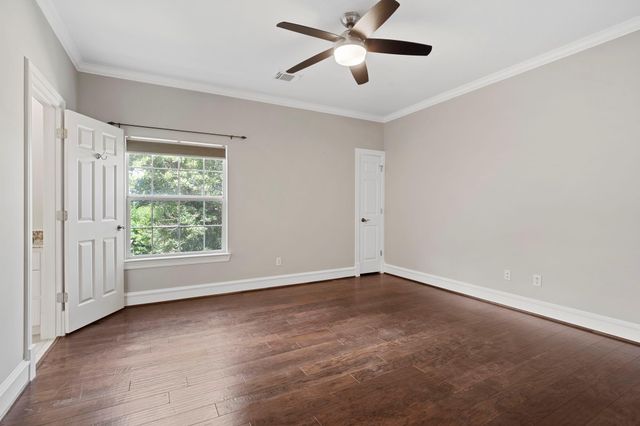 26 Commanders Point, Missouri City, TX 77459