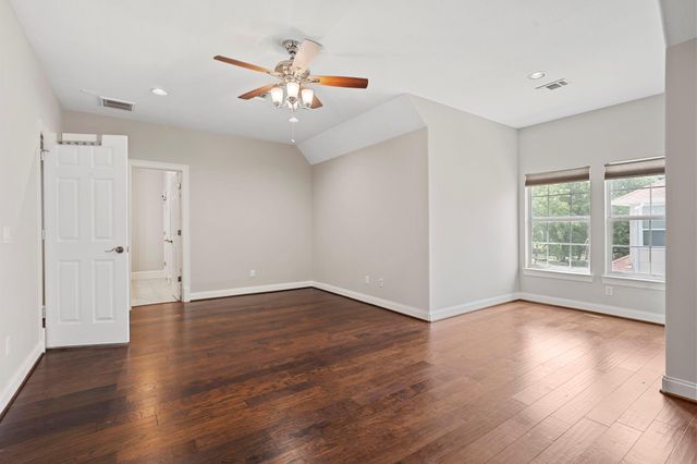 26 Commanders Point, Missouri City, TX 77459