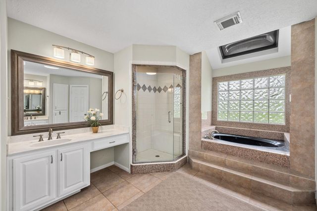 1342 Fm 2434, Weimar, TX 78962