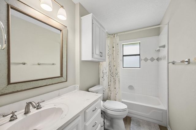 1342 Fm 2434, Weimar, TX 78962