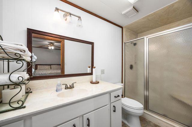 1342 Fm 2434, Weimar, TX 78962