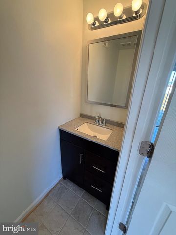 4700 STILL PL, Woodbridge, VA 22193