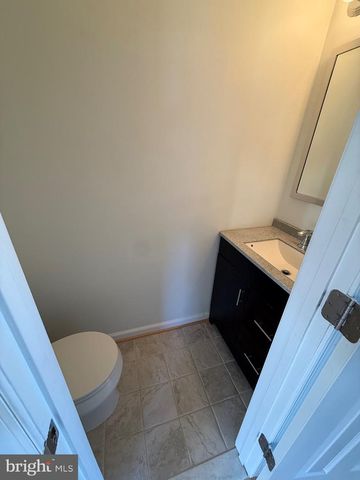 4700 STILL PL, Woodbridge, VA 22193