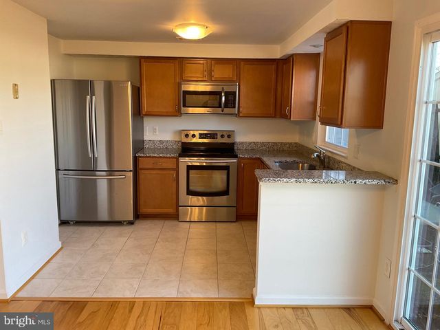 4700 STILL PL, Woodbridge, VA 22193