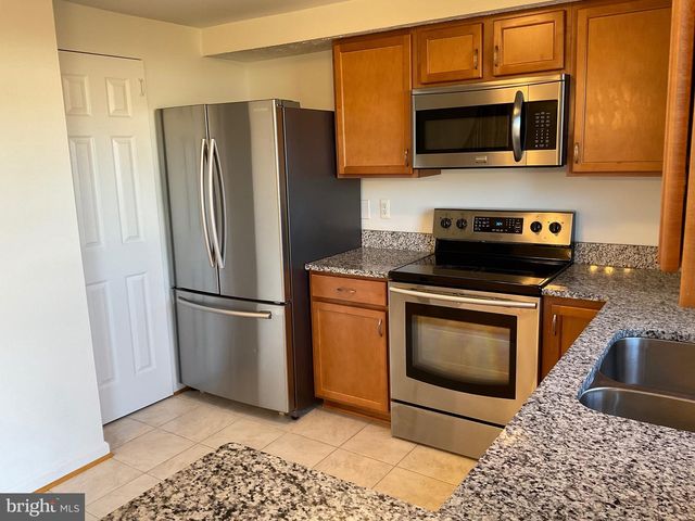 4700 STILL PL, Woodbridge, VA 22193