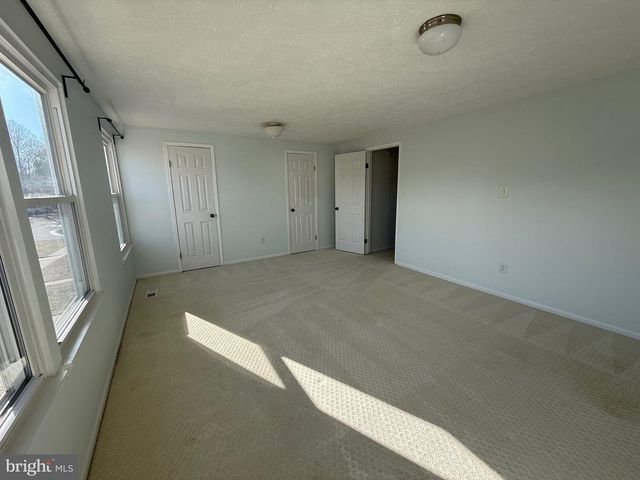 4700 STILL PL, Woodbridge, VA 22193