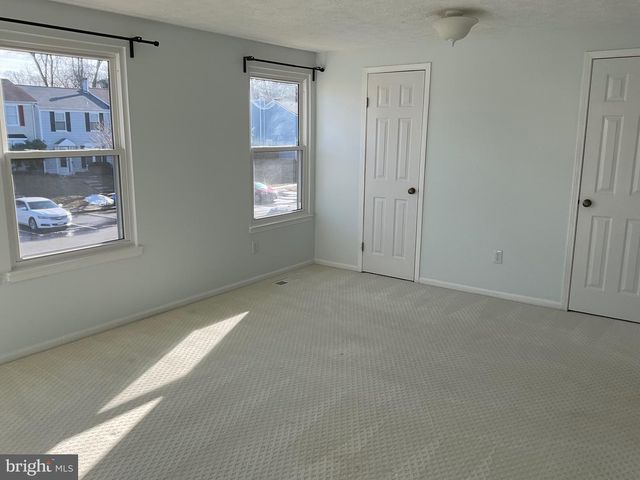 4700 STILL PL, Woodbridge, VA 22193