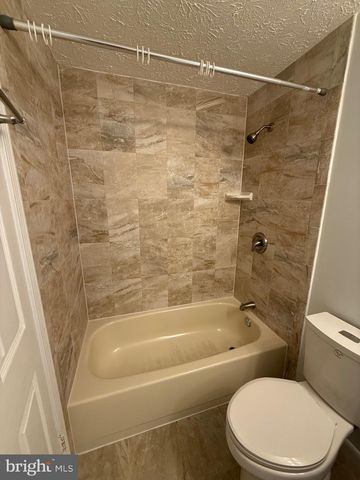 4700 STILL PL, Woodbridge, VA 22193