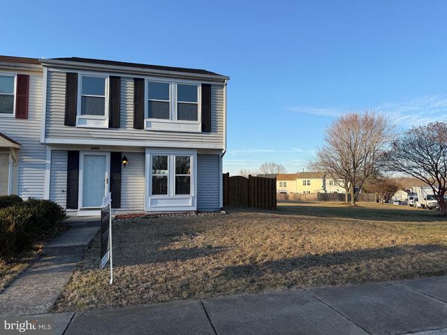 4700 STILL PL, Woodbridge, VA 22193