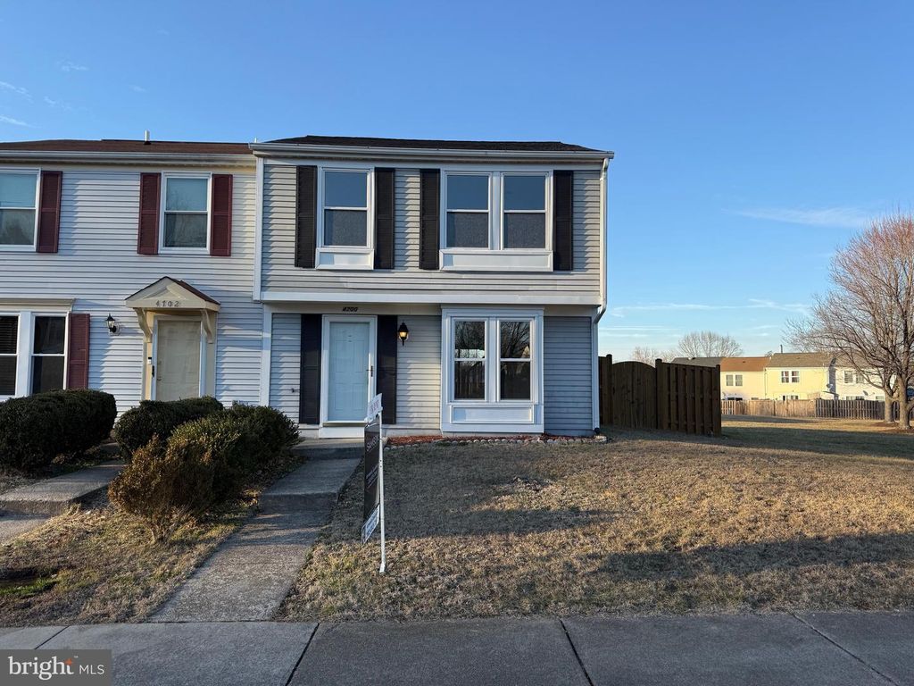 4700 STILL PL, Woodbridge, VA 22193